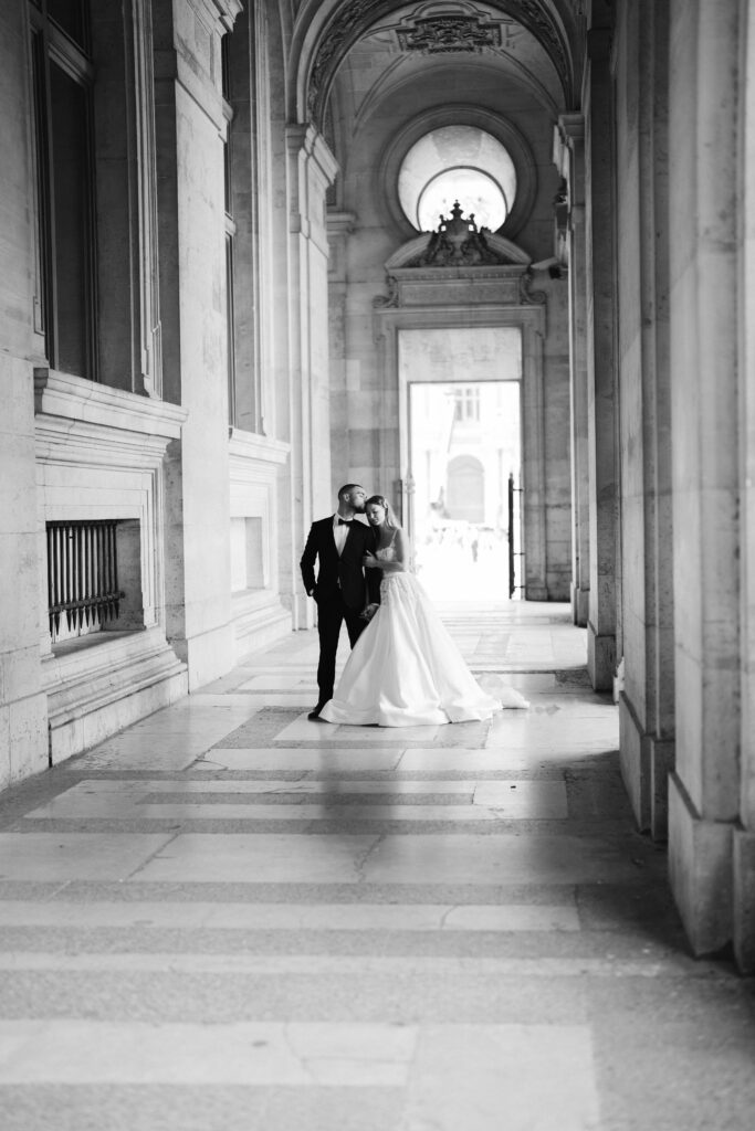 emotional couple photography Texas.
the woodlands texas wedding venues outdoor ceremony